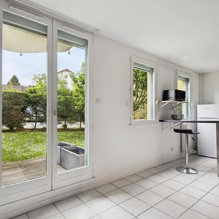 Le Glatigny- Chesnay Apartman Le Chesnay  Kültér fotó