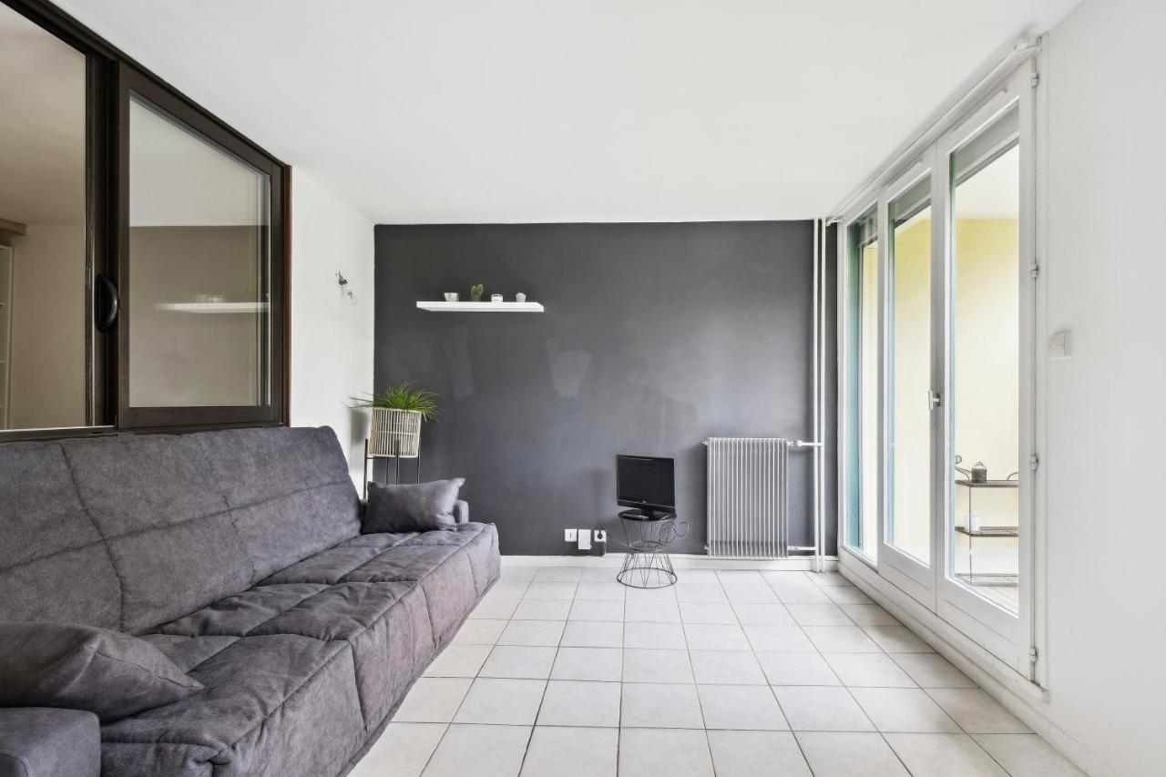 Le Glatigny- Chesnay Apartman Le Chesnay  Kültér fotó