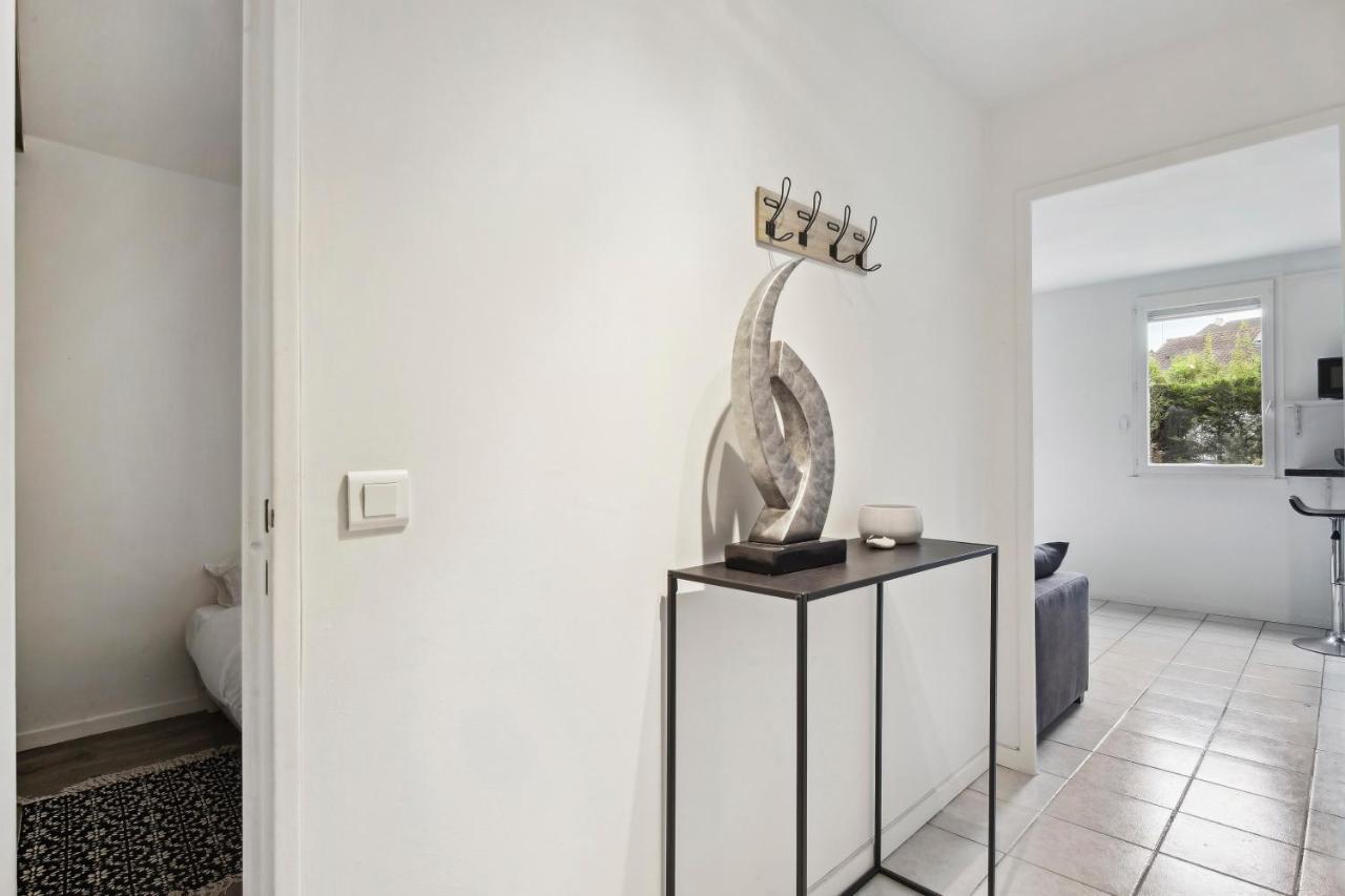 Le Glatigny- Chesnay Apartman Le Chesnay  Kültér fotó